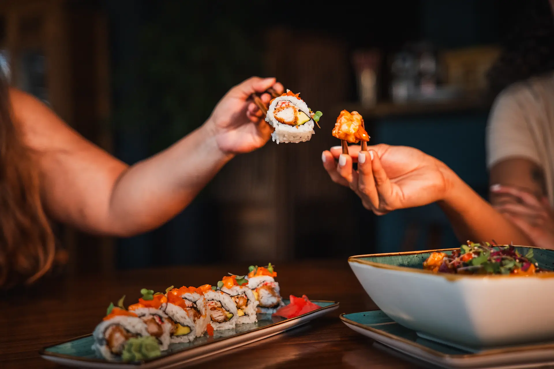 2x1 sushi rolls event at La Jolla de Guasacate